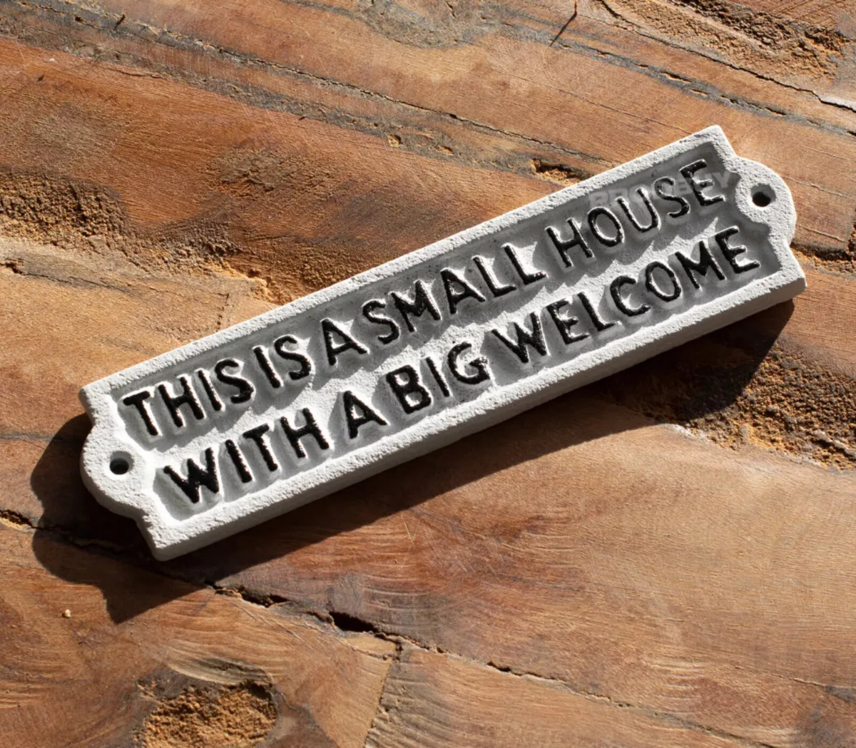 Cast Iron Wall Sign Small House Big Welcome NEW - Image 2