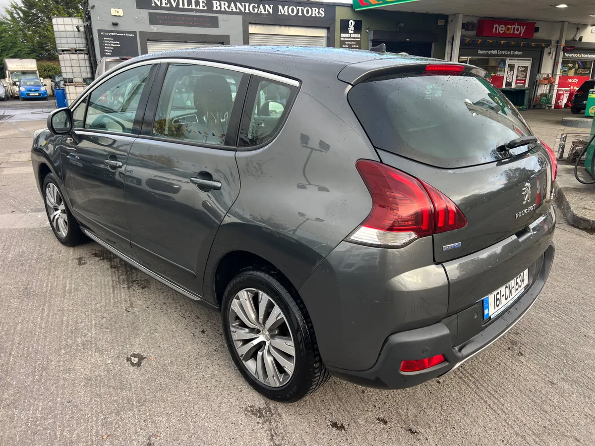 Peugeot 3008 2016 1.6 Blue Hdi 120 bhp Active - Image 3