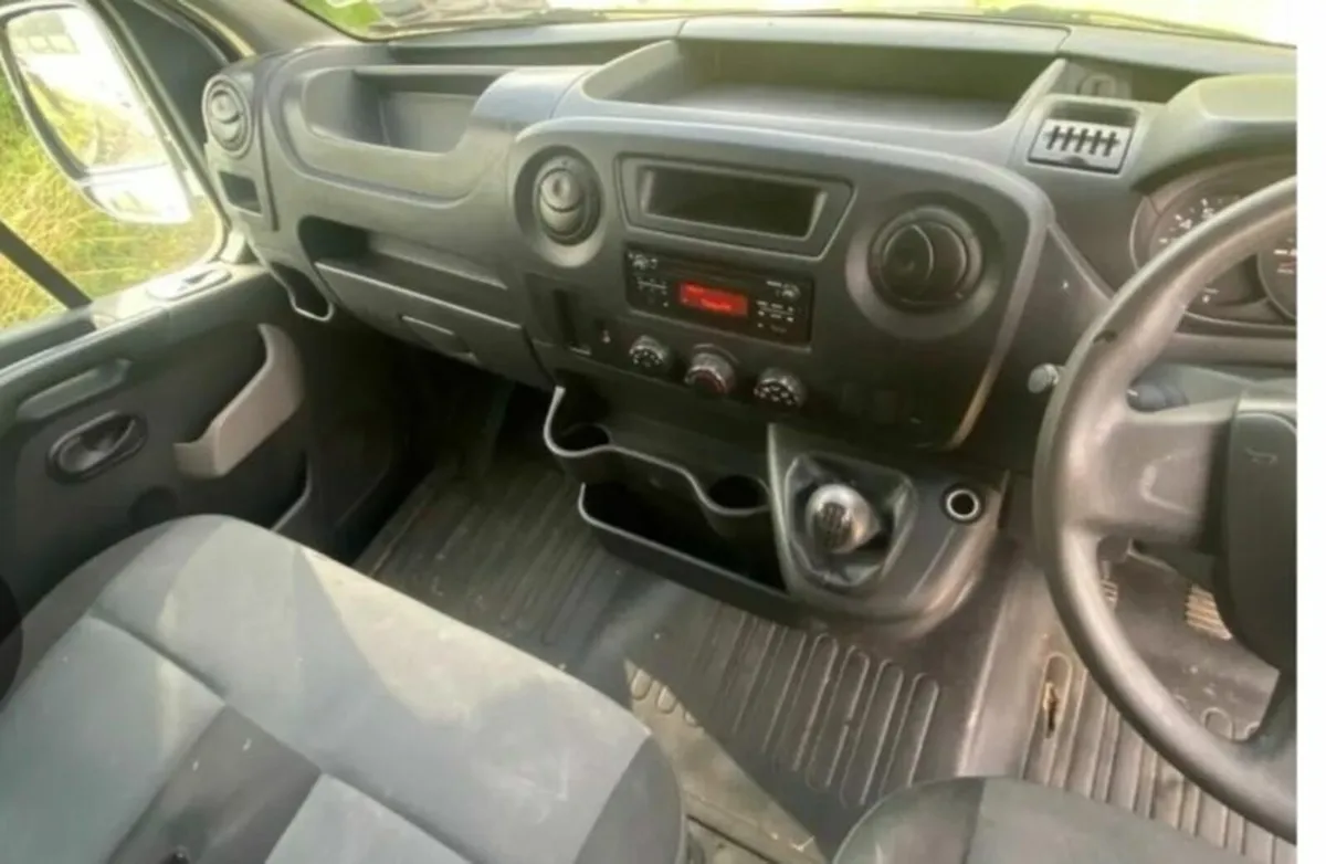 Renault Master 2018 - Image 4