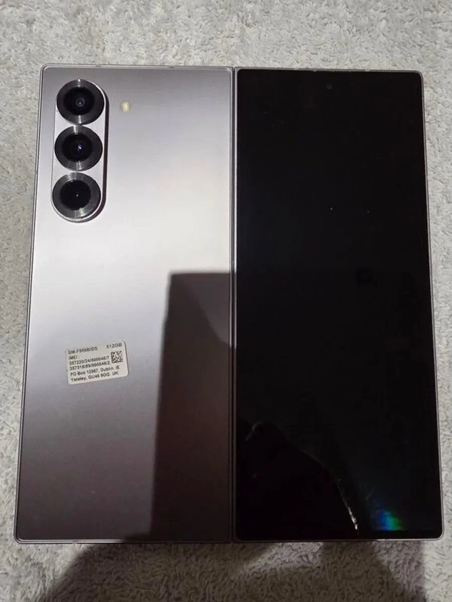 Samsung Z Fold 6 512gb - Image 3