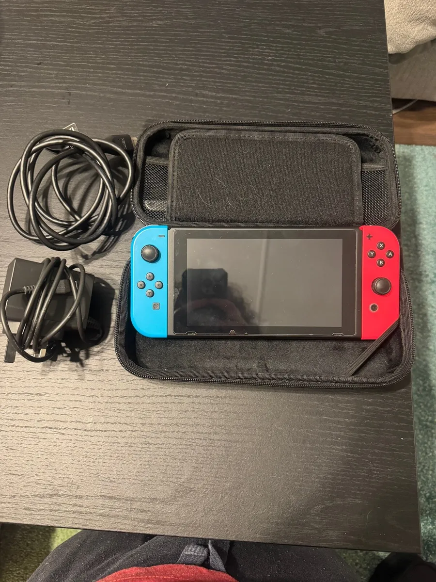 Nintendo Switch LCD - Image 1