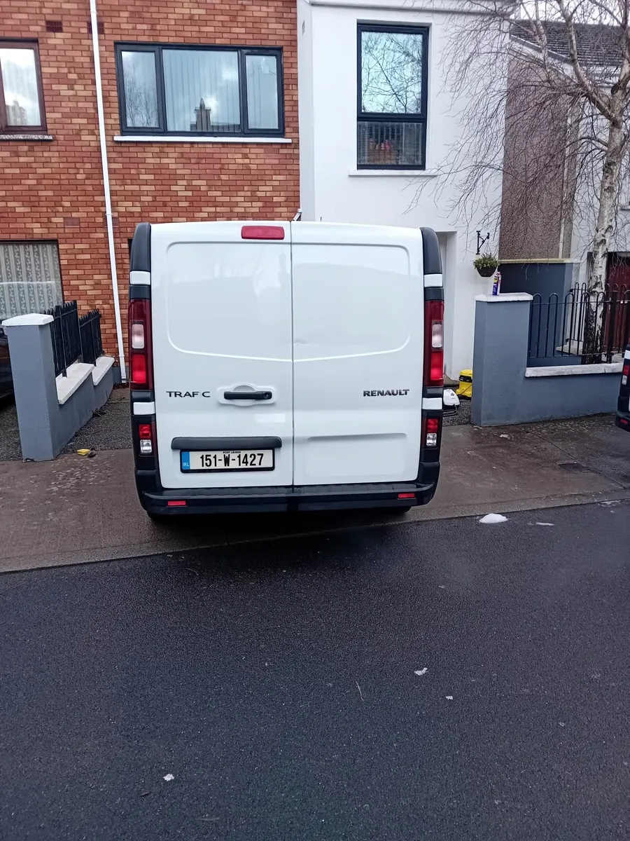 Renault Trafic 2015 - Image 4