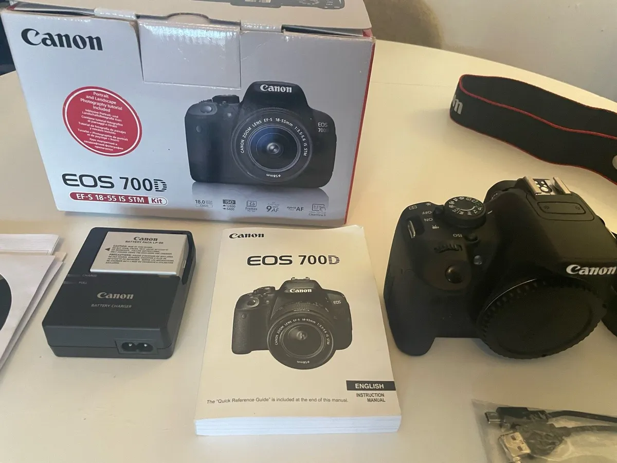 Canon Eos  700D - Image 3
