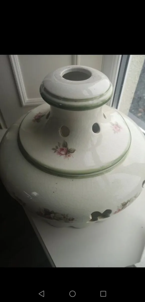 Unusual Ceramic Ceiling Shade - Image 3