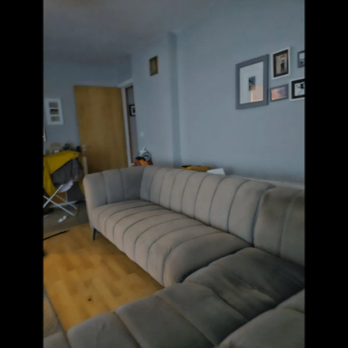 Corner sofa - Image 1