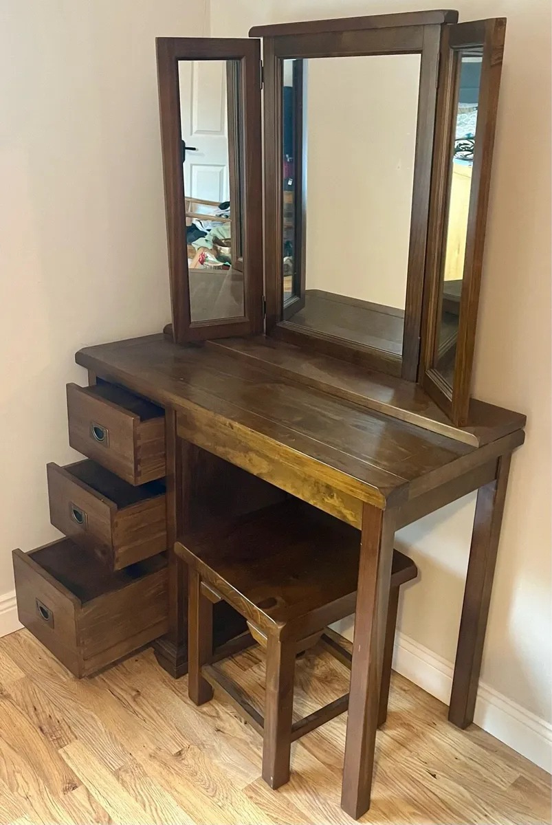 Dressing Table - Image 3