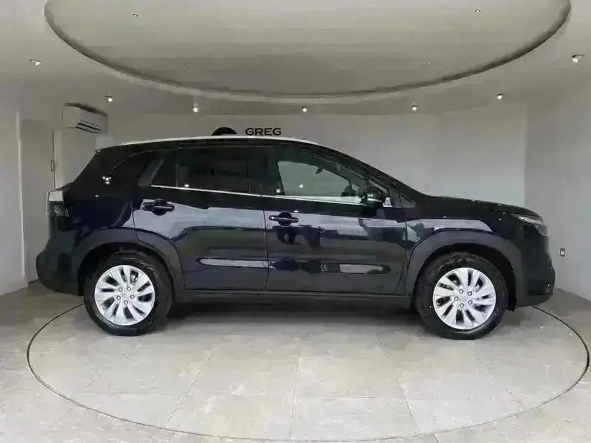Suzuki S-CROSS 1.5 Hybrid Motion 5dr AGS - Image 4