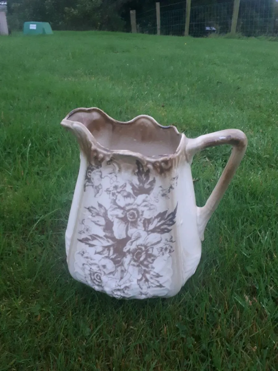 Vintage Wash Jug - Image 2