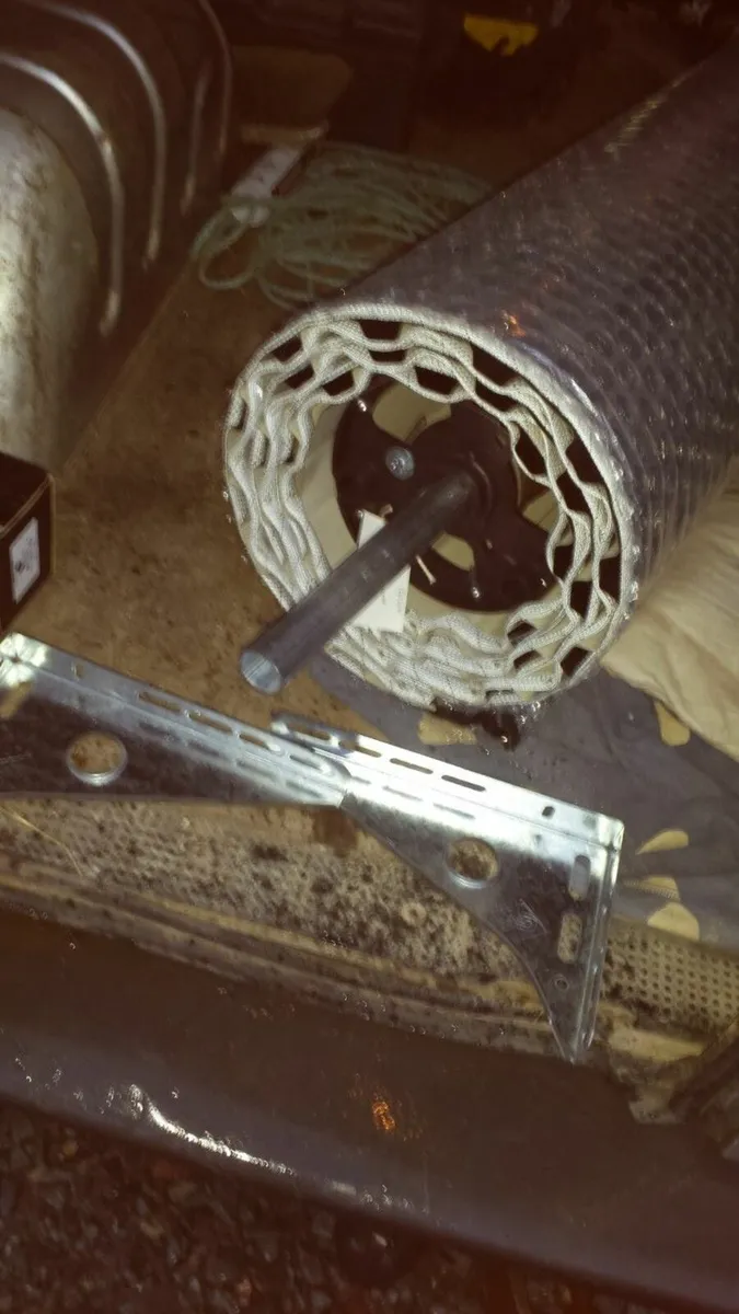 roller  door,  upgrade  to  auto  kit / remotes - Image 1