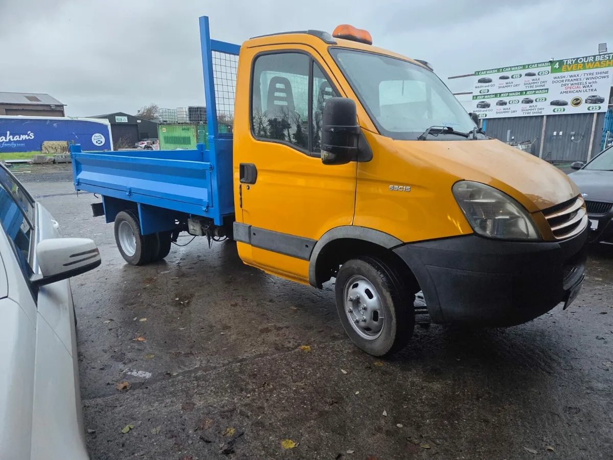 Iveco tipper - Image 1