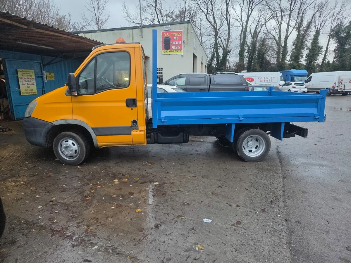 Iveco tipper - Image 3