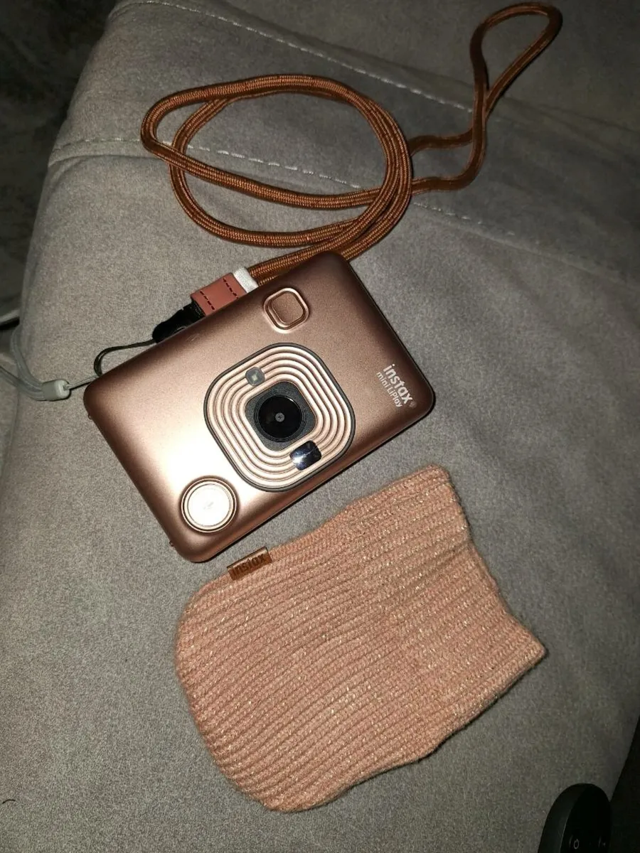 Instax - Image 1