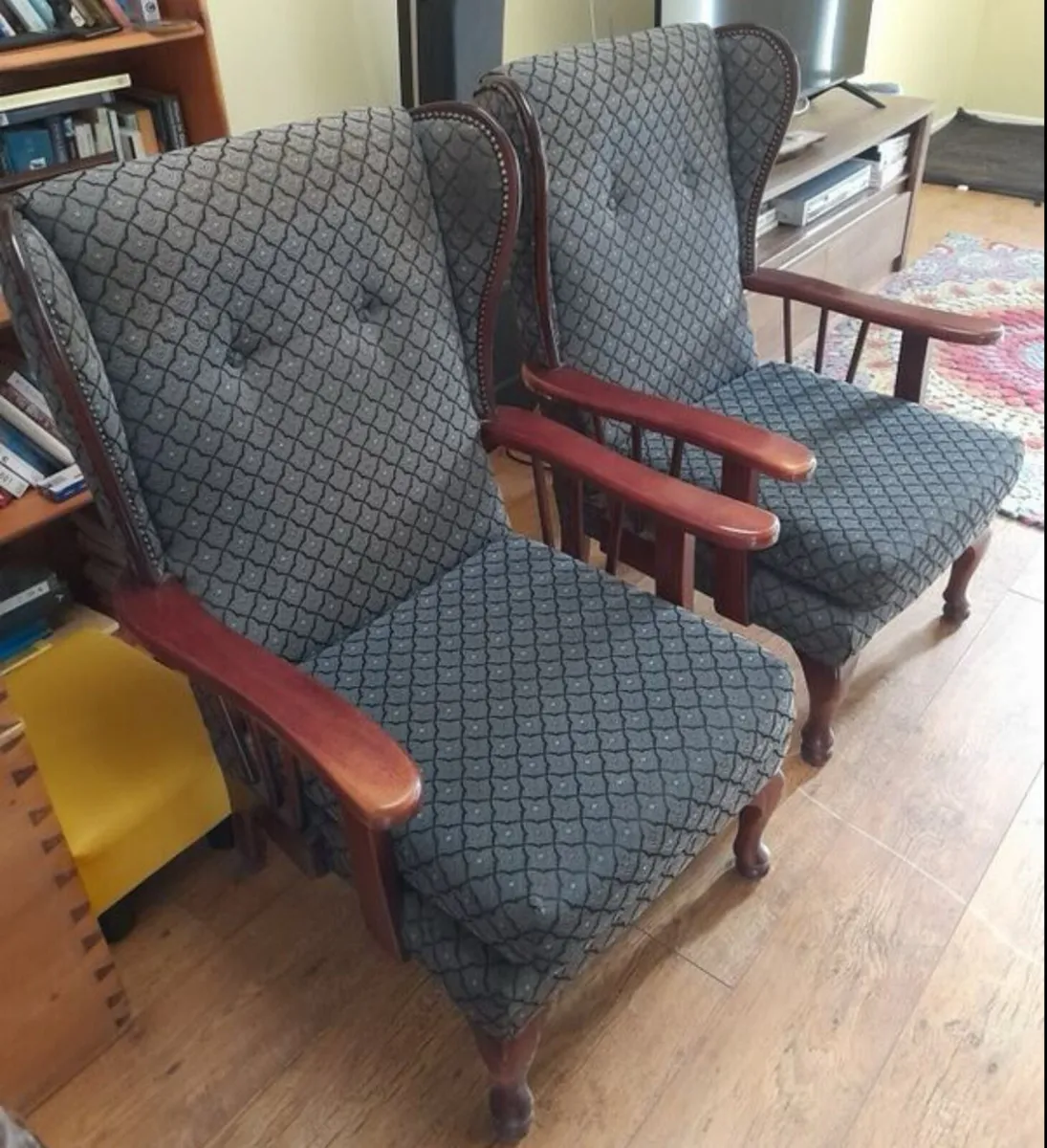 2 Armchairs - Image 2