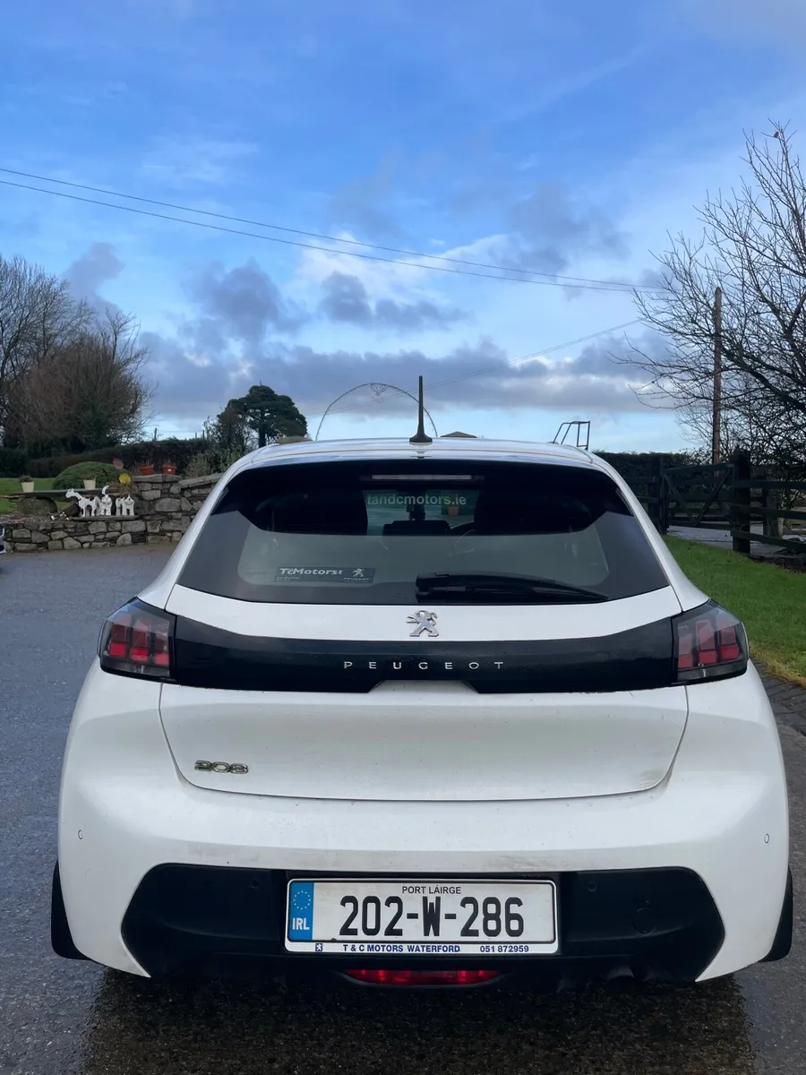 Peugeot 208 2020 - Image 2
