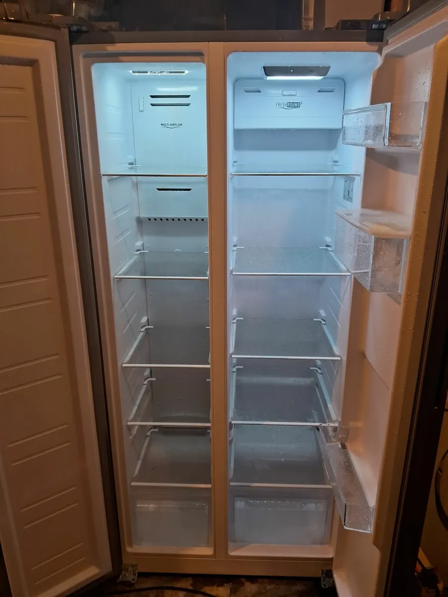 BRAND NEW AMERICAN FRIDGE AND FREEZER - Image 2
