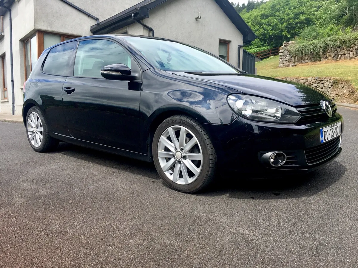 Volkswagen Golf GT 2.0 - Image 1