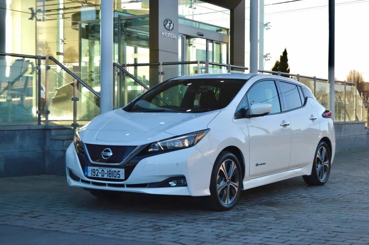 Nissan Leaf Leaf SV Premium 40 kWh - Image 1
