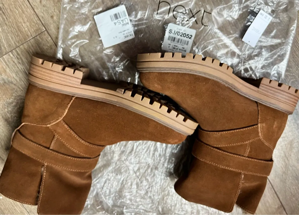 New suede boots - Image 1
