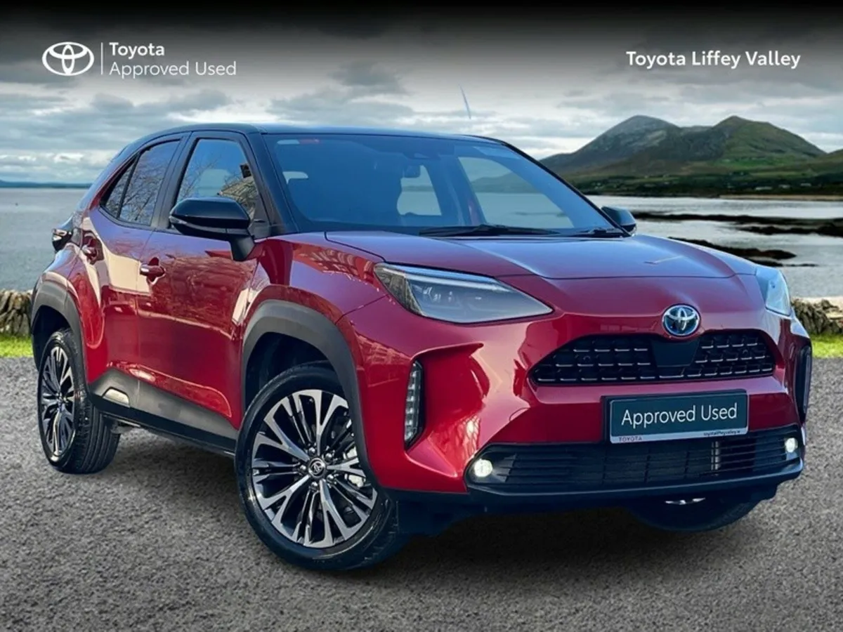 Toyota Yaris CROSS SOL 4DR AUTO - Image 1