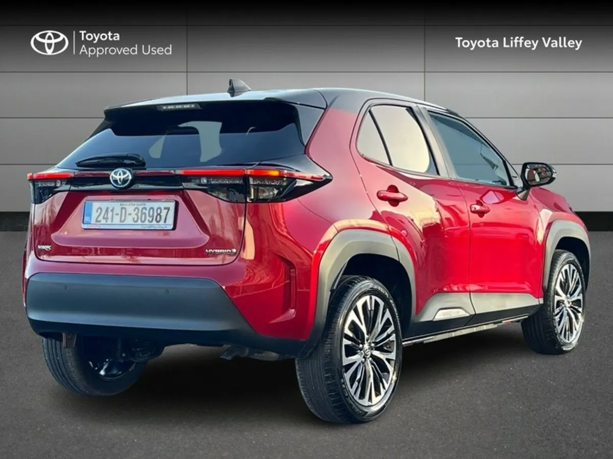 Toyota Yaris CROSS SOL 4DR AUTO - Image 2
