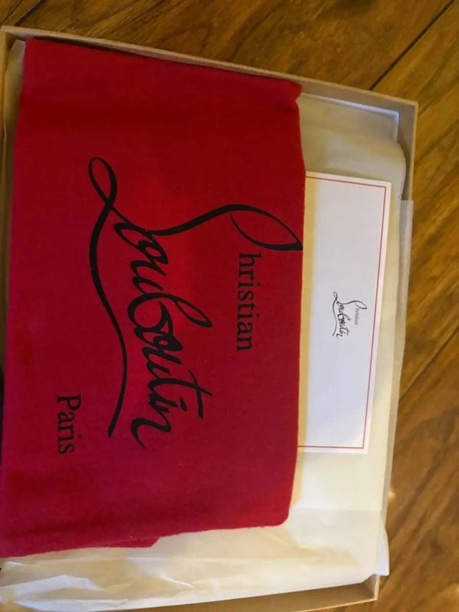 Brand new in box - Image 3