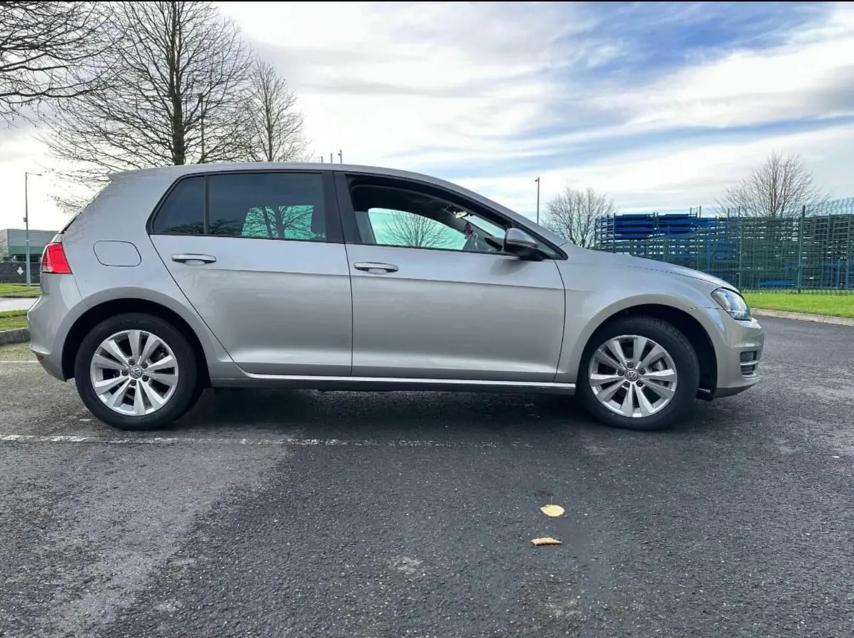 Volkswagen Golf 2017 - Image 1