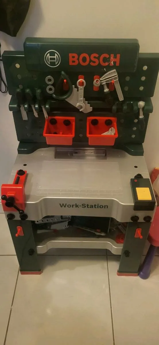 BOSCH kids work bench - Image 3