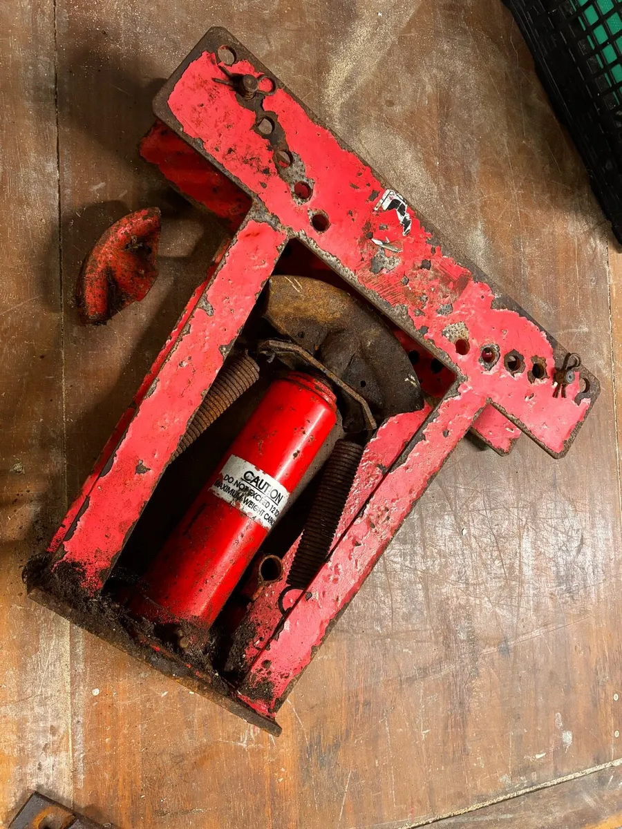 Pipe benders - Image 2