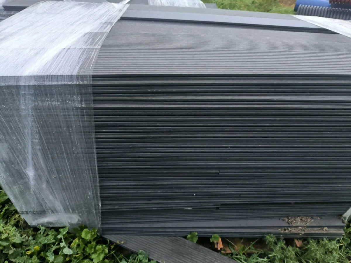 Plastic decking - Image 2