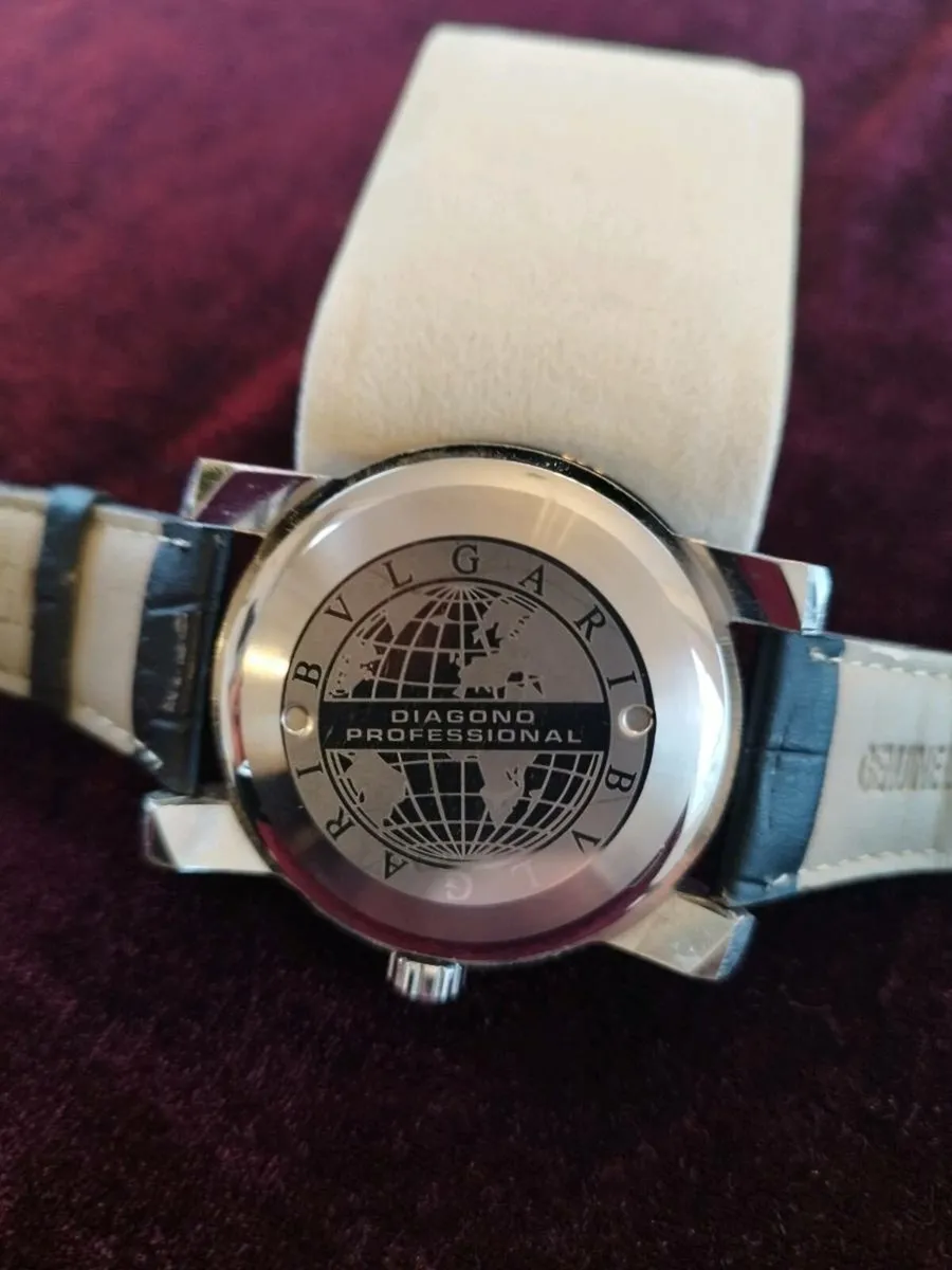 Bvlgari mens watch - Image 3