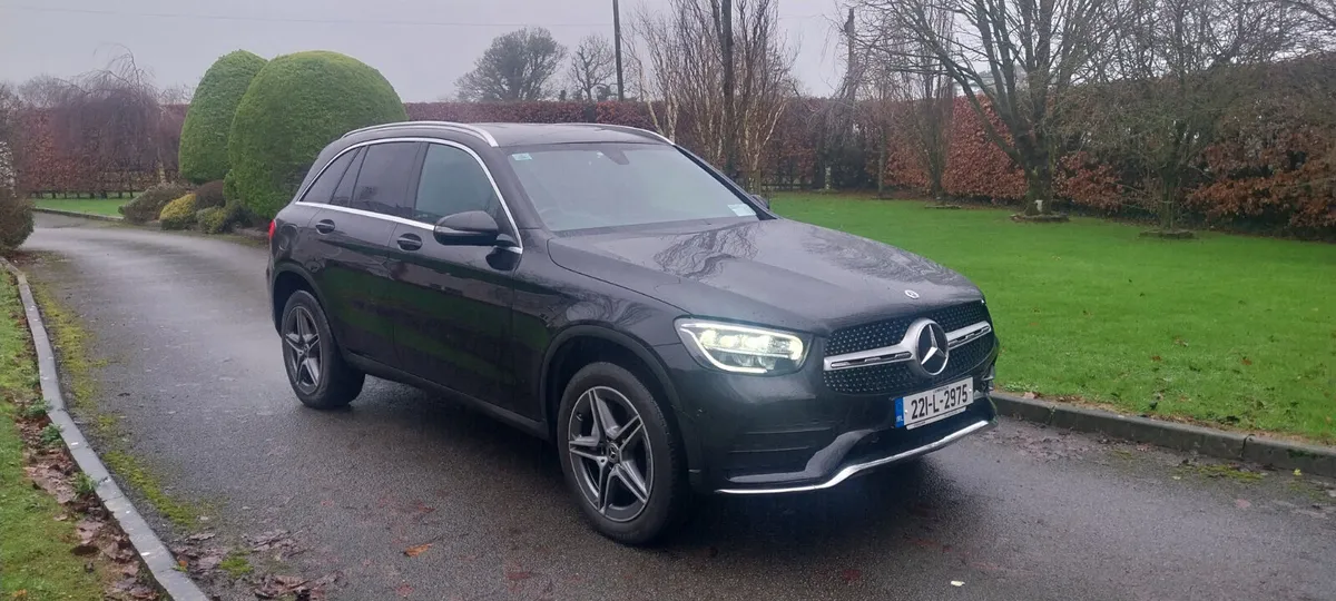 2022 Mercedes-Benz GLC 300E AMG 4MATIC PHEV - Image 2