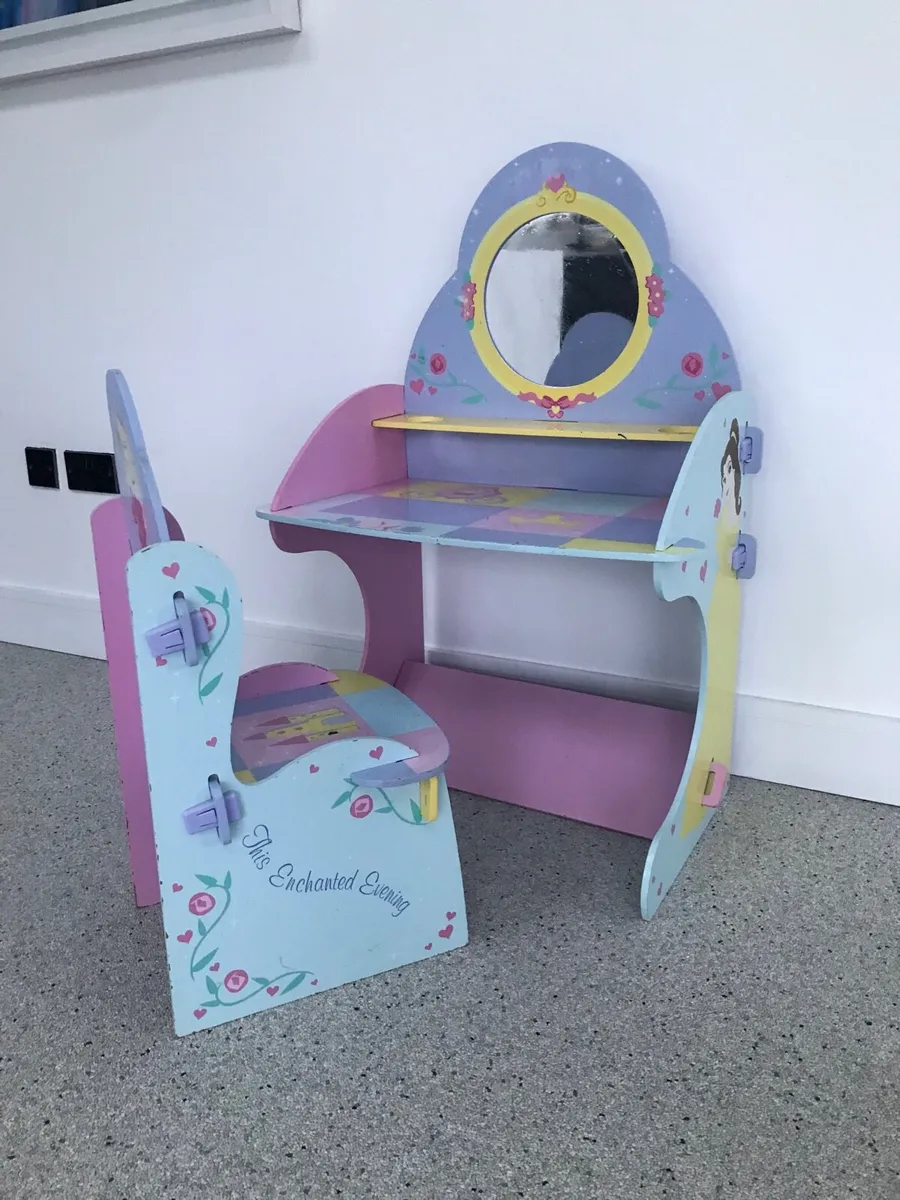 Desk/makeup table - Image 2