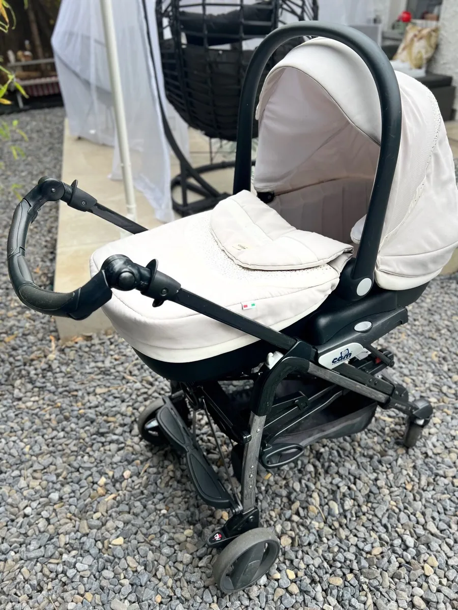 Baby travel system - Image 1