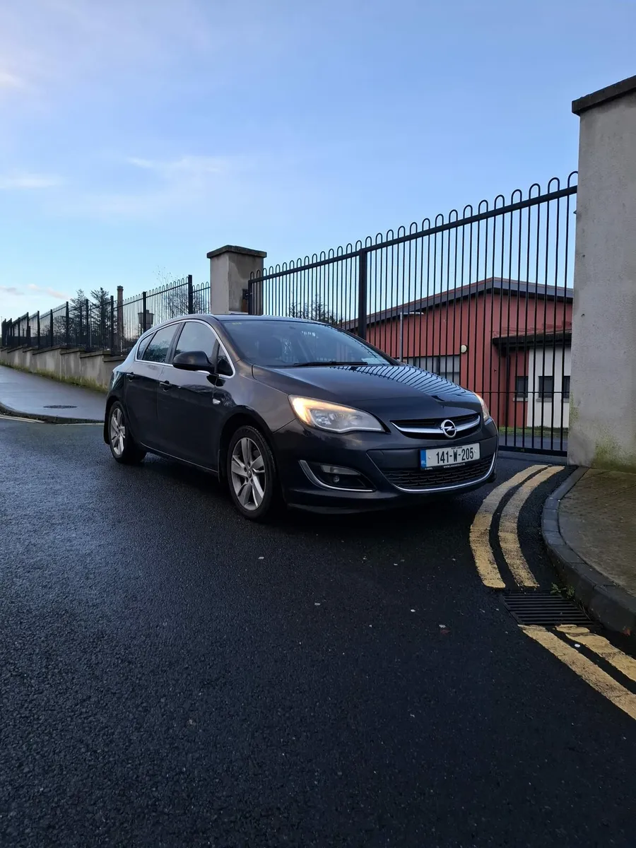 Opel Astra - Image 2