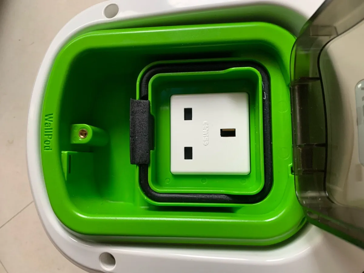 EV ready wall socket - Image 4