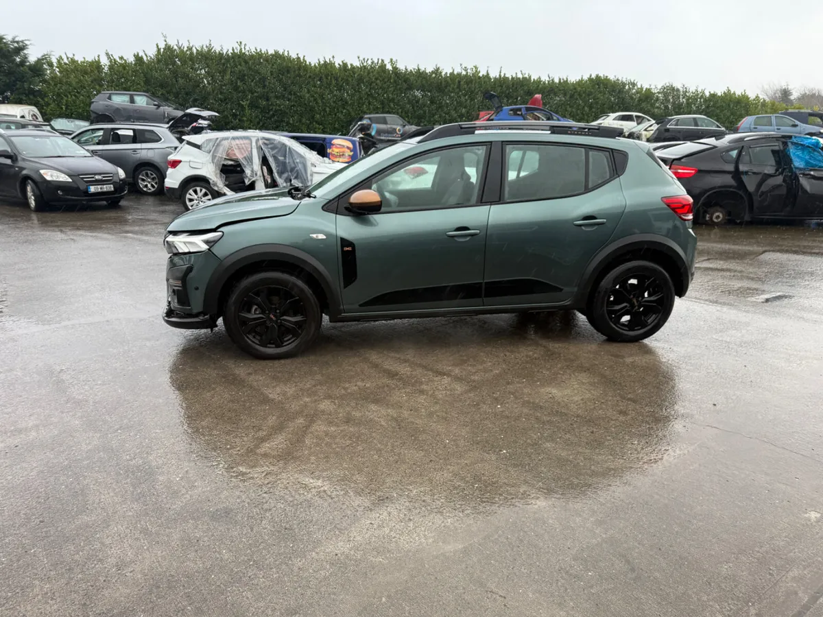 2024 Dacia Sandero Stepway 1.0 ptl - Image 4