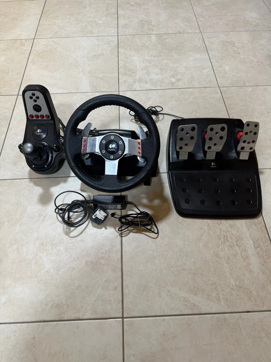 🔸Logitech G27 Steering Wheel+Gearstick+Pedals🔸 - Image 1