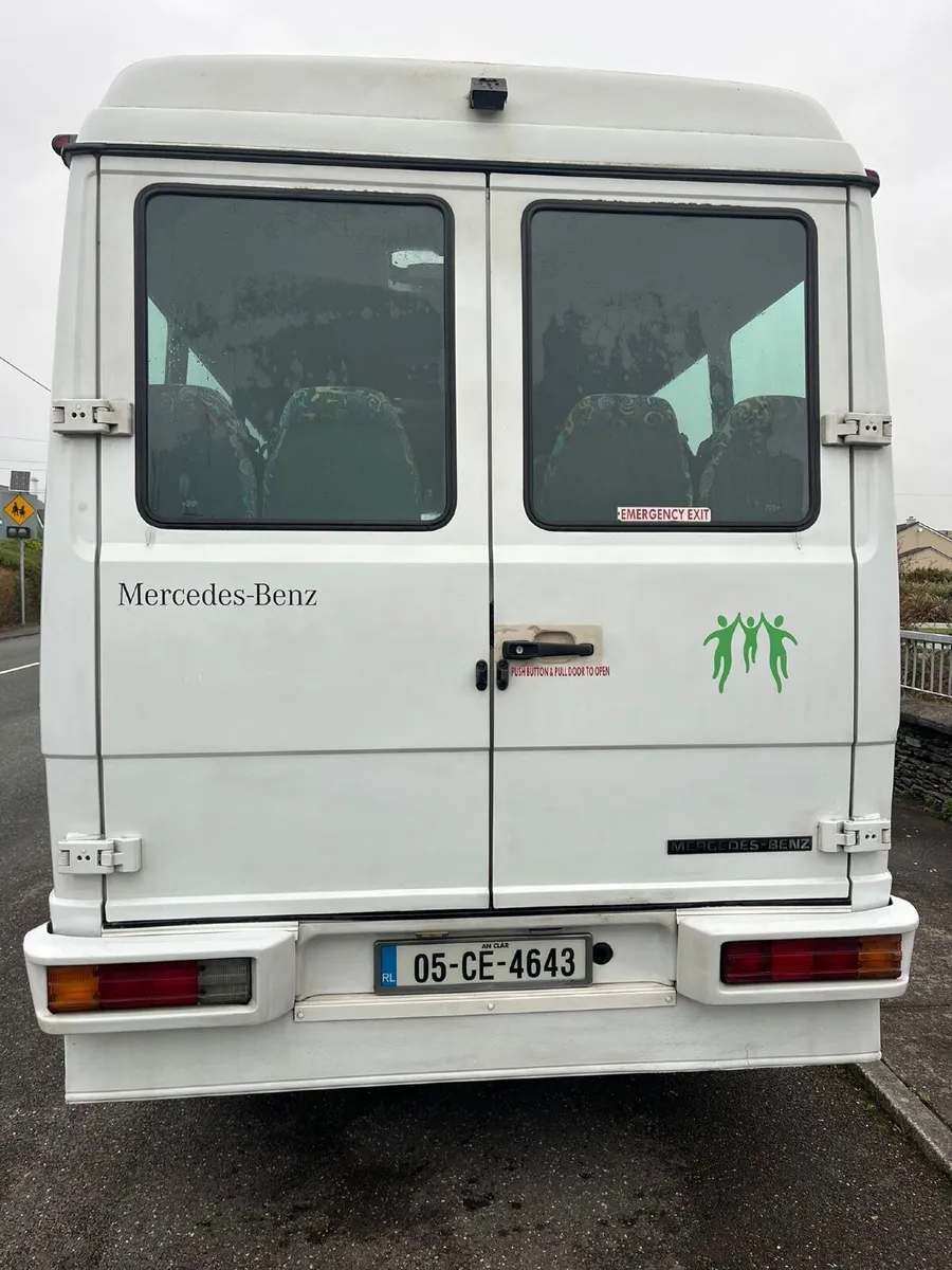 Mercedes-Benz Other 2005 - Image 2