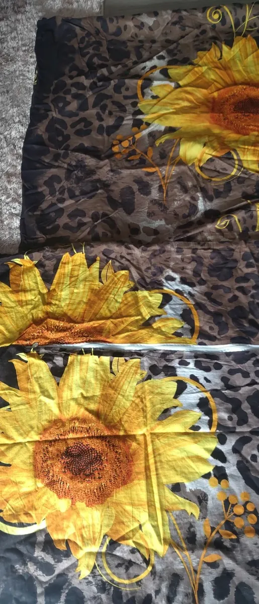 Sunflower pillow cases and sheet size 230 245 - Image 4