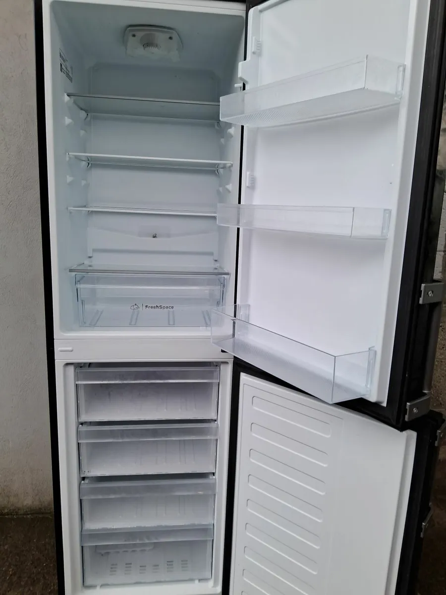 FRIDGE AND FREEZER FULL FROST FREE - Image 3