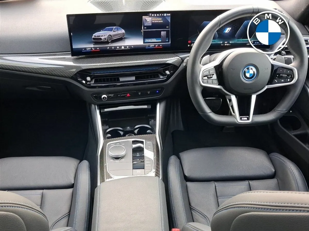 BMW 3-Series 330e M Sport - Image 4