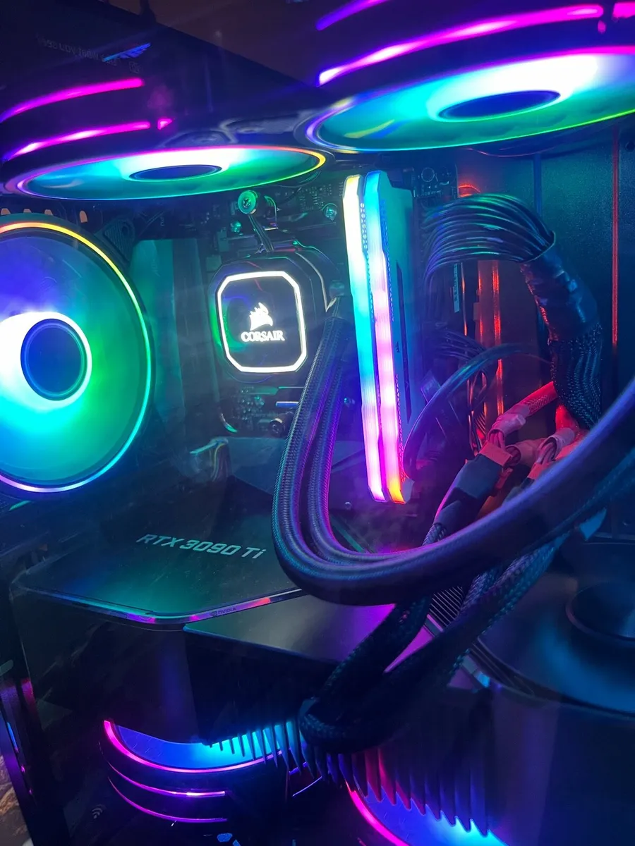 GAMING PC, RYZEN 7 5800x 3D, 32GB DDR4, RTX3080