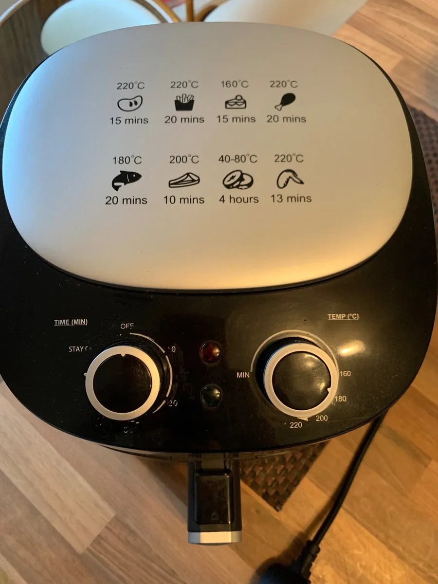 Air Fryer - 4 litres Morphy Richards - Image 1