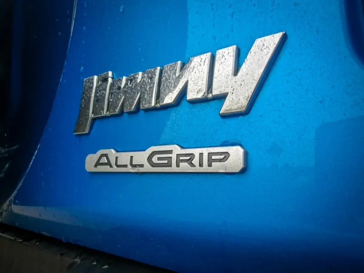 Suzuki Jimny 2023 - Image 2