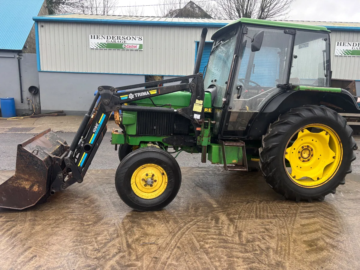 John Deere 1750 with loader - Image 2