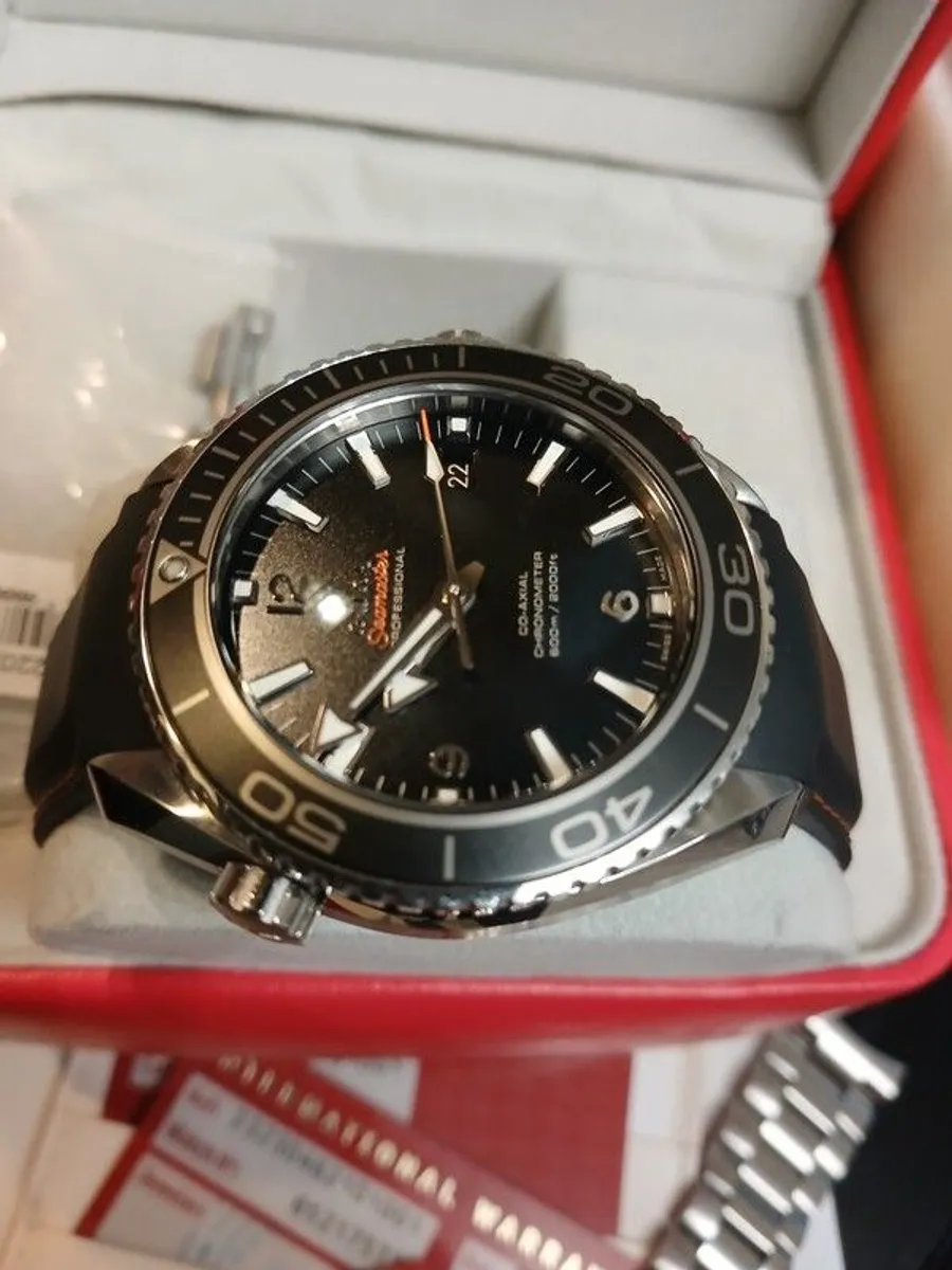 Omega Seamaster Planet Ocean - Image 4