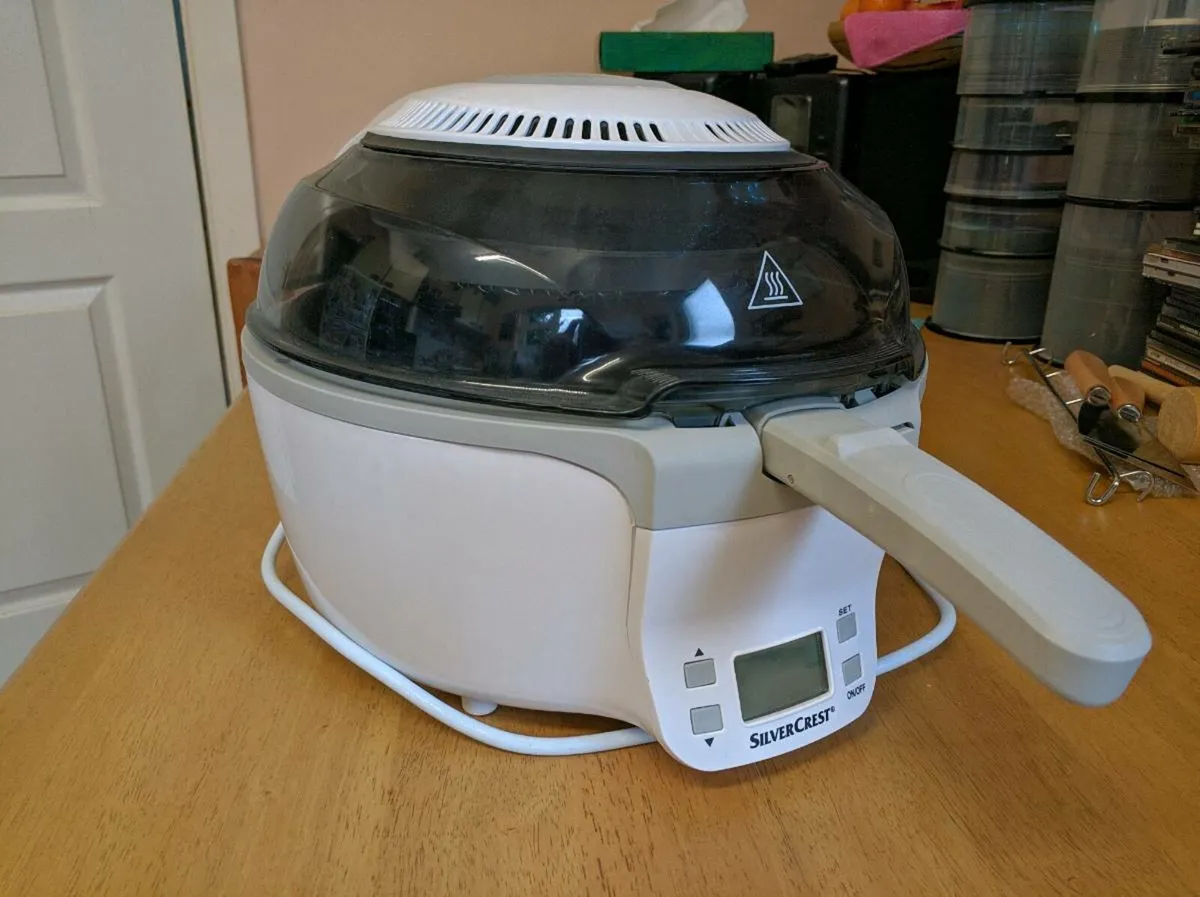 Air Fryer - Image 1