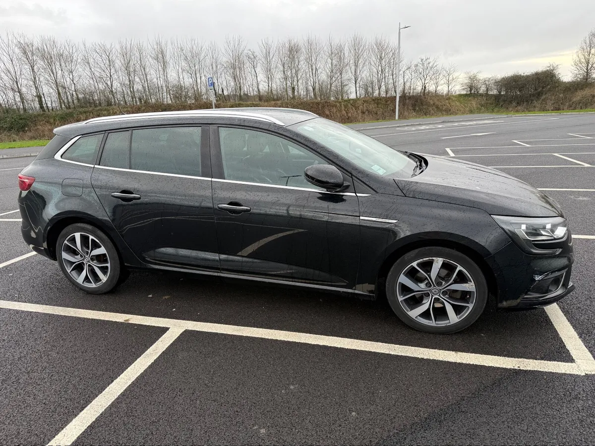 Renault Megane 2017 - Image 1