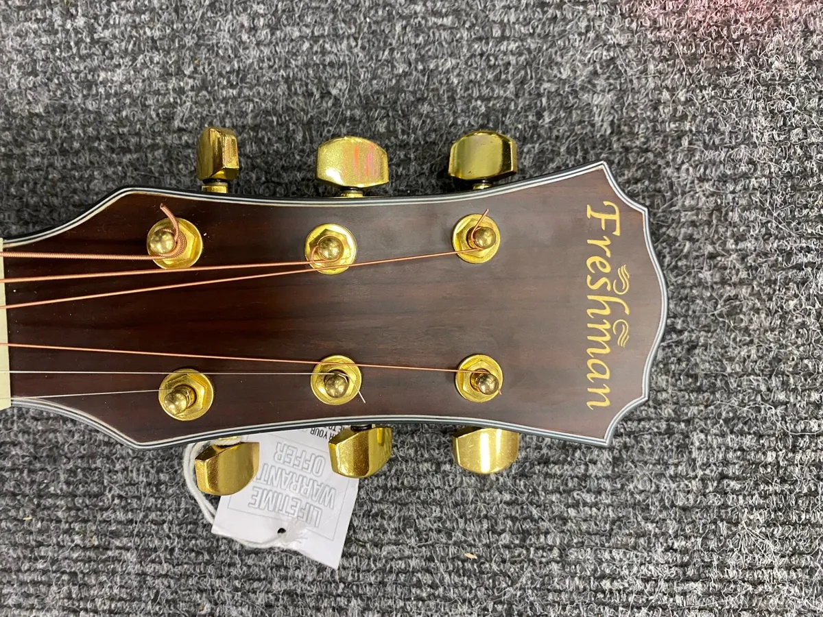 *NEW* Freshman Acoustic Guitar - Image 3