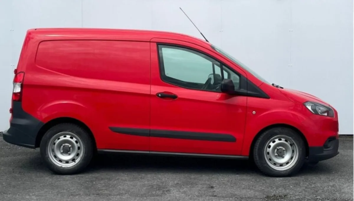 2021 Ford Transit Courier ( vat free ) - Image 2